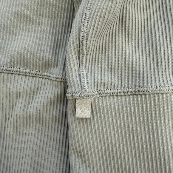 Gray Ribbed Tank Top - Picture 3 of 3